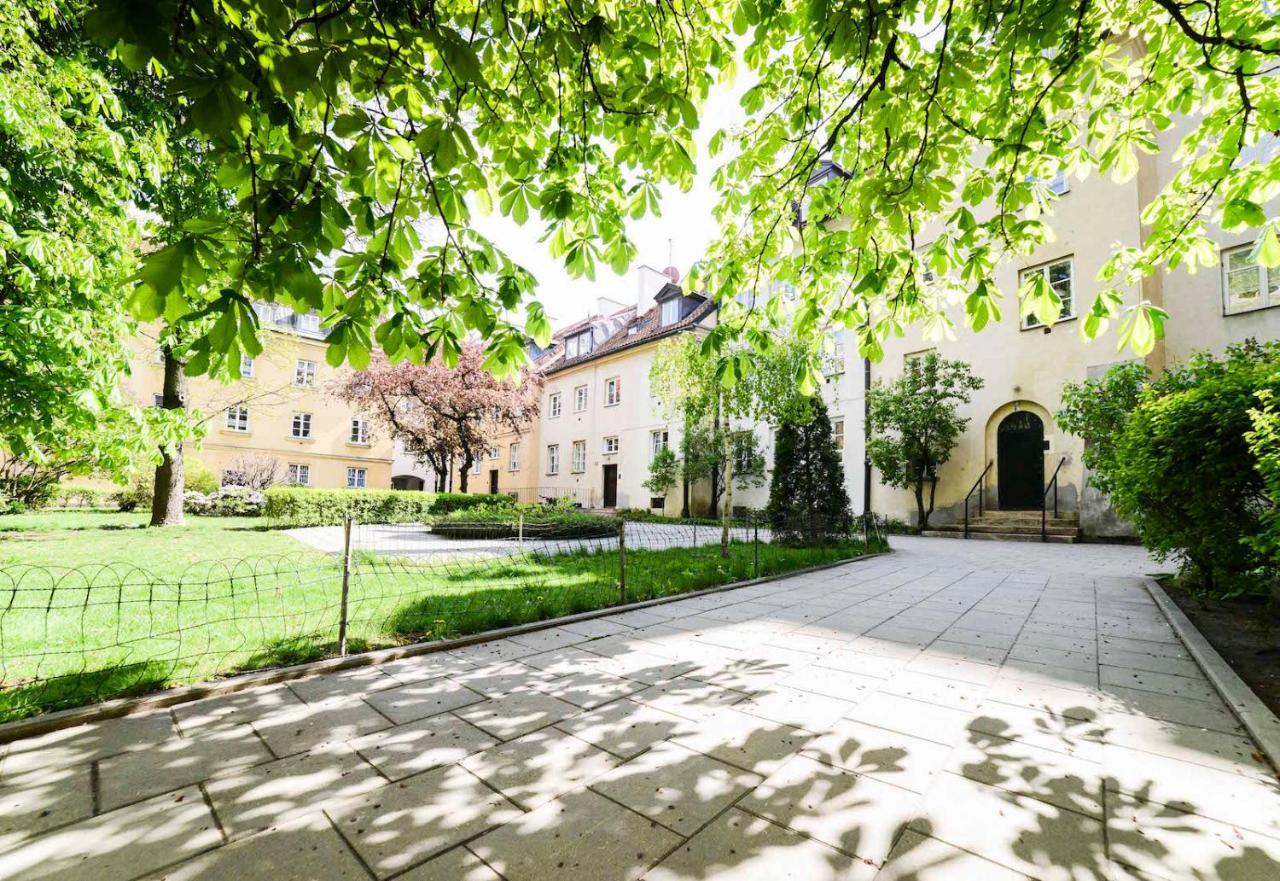 Designers Apartment In The Old Town Varsó Kültér fotó